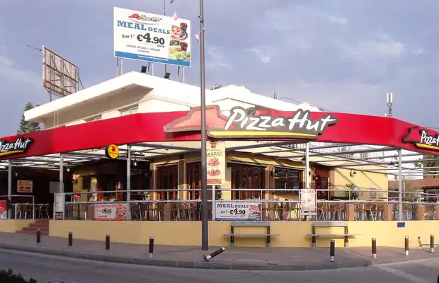 Fotos Pizza Hut y KFC de Agia Napa Pizza Hut y KFC de Agia Napa