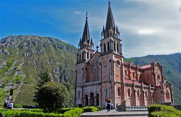Santuario de Covadonga en Covadonga: 139 opiniones y 716 fotos