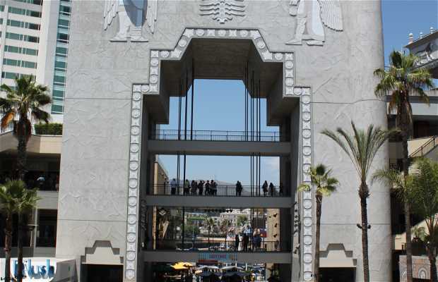 hollywood and highland hostel and hotel