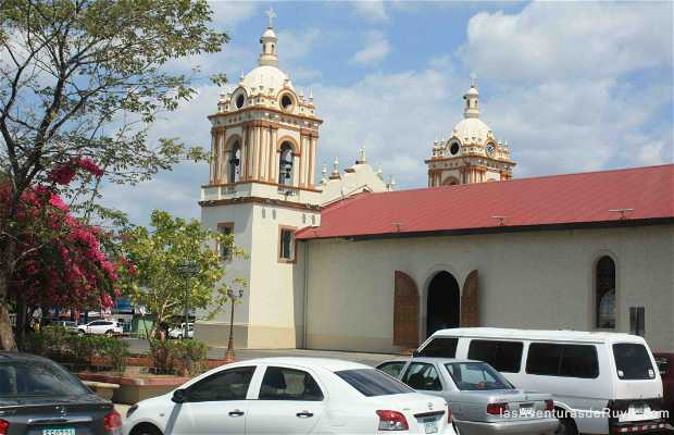 Iglesia Católica de Santiago de Veraguas en Santiago: 1 opiniones y 3 fotos
