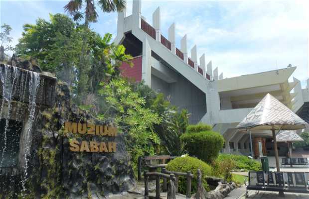 Sabah State Museum en Kota Kinabalu: 1 opiniones y 3 fotos