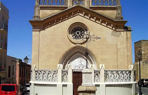 césped recompensa vaso Convento de las Adoratrices en Badajoz: 3 opiniones y 35 fotos